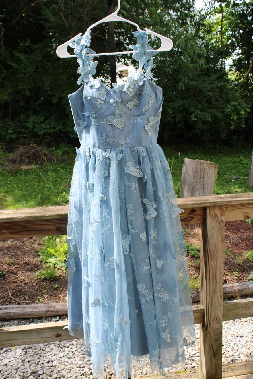 Sold - Picture 2 of 12